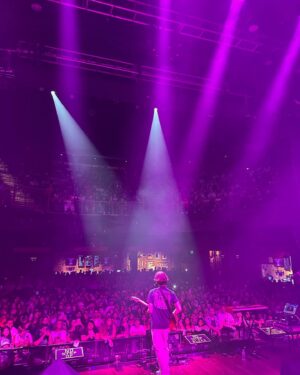 Maisy Kay Instagram - These Texas shows were amazing!!! Thank you Houston, Austin and Dallas, for making me feel like YeeHariz- (ok I’m done)
Love you all, recap video coming tomorrow

Atlanta I’ll see you tonight
Orlando I’ll see you tomorrow