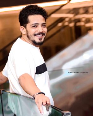 Majid Norouzi Instagram - 🧔🏻
“مصلحت”
.
.
.
.
#مجید_نوروزی 
#majid_norouzi