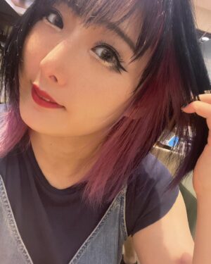 Makoto Instagram - #栗花落カナヲ ちゃんカラーにしてもらいました！
前回のカラー時からココロに決めてました！！
こたびも#原宿#auroraharajuku さんでやっていただきました🩷💜
色はどんどん変わってきてしまうので早めに見に来てくださいねー！！
今月残りスケジュール👇🏻
21 ディアナ
23 YMZ(大阪)
26 SEAdLINNNG
27 飛鳥プロレス
28 YMZ
29 KGF→GPS
30 アイスリボン(利府)
よろしくですっ
(｀・ω・´)ゞ!!
#女子プロレスラー#プロレスラー#鬼滅の刃