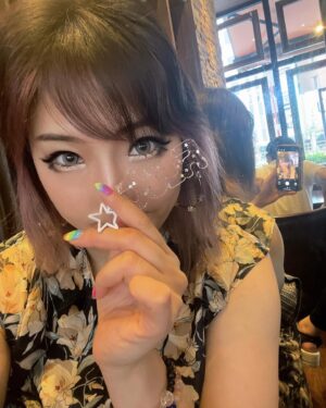 Makoto Instagram - 先日外国の方にマダムって呼ばれました😭