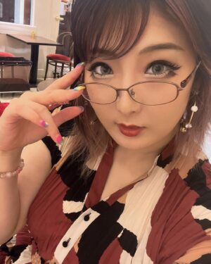 Makoto Instagram - やっぱり韓国で日本の女子プロレスの大会がやりたい、
日本の女子の試合を見せたい…！
韓国に女子プロレスラーはいない？そうで、未来のスター女子レスラーが生まれるキッカケになる可能性は高いと思います！
ご協力いただけるスポンサーさんいませんか…！？😂