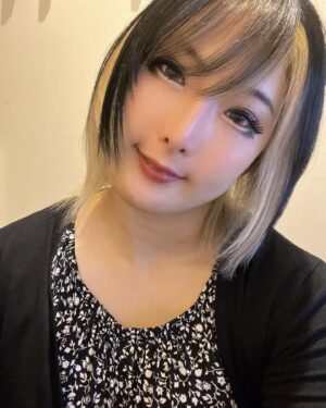Makoto Instagram - とりいそぎ、、、
今月あと8試合させていただきます！！
やっぱり観に来ていただけるのが一番チカラになります、、、！！😭
お待ちしてます✨🥲✨
チケットのおとりおき出来ます！！
真琴チケットは粗品付き😌
※できればTwitterのDMが一番気づきやすいのでそちらでお願いします！！
チケット、仕事の連絡以外むしします！！
19日YMZ⚜️川崎
20日我闘雲舞⚜️新木場
22日YMZ⚜️新木場
23日アイスリボン⚜️横浜
24日ディアナ⚜️川崎
25日GPS⚜️新木場
27日YMZ⚜️川崎
29日キツネ⚜️新木場