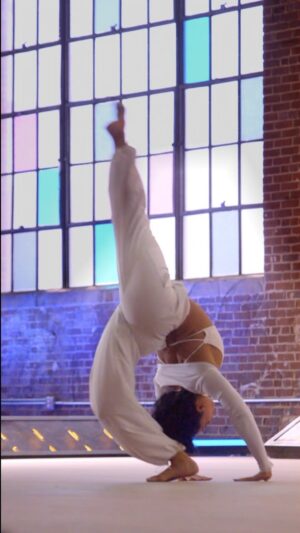 Maksim Chmerkovskiy Instagram - “So You Think You Can Dance” is BACK ‼️

Tune in for the Season 18 Premiere - Monday, March 4 at 9/8c on @foxtv! #SYTYCD