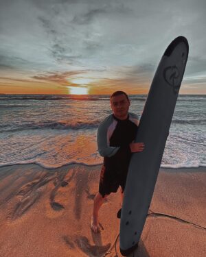 Maksim Starosvitskiy Instagram - ALOHA 🏄🏼‍♂️