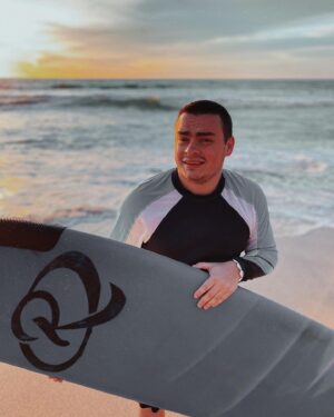 Maksim Starosvitskiy Instagram - ALOHA 🏄🏼‍♂️