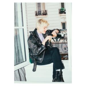 Mala Emde Instagram - Encore @lorrainehellwig 
Encore  à paris 

🍬🌷💓