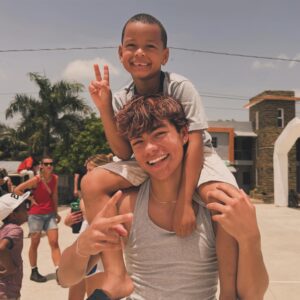Malachi Barton Instagram - Can’t wait to tell u all what I’ve been up to this week…until then I’ll just leave this right here…happy Fourth of July…from somewhere else in this world 💙