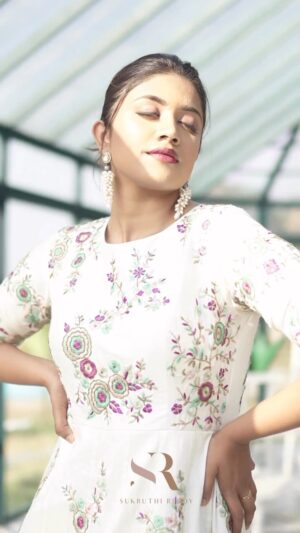 Malavika Satheesan Instagram - White hand embroidery lehenga perfect choice for  bridesmaids for upcoming wedding season. 

Can be customized as per your choice and budget 

Call/whatsapp -  91 91199 96565

Collection ‘anookhi’
•
Muse @malavikasatheesanofficial 
photographer @deepaksurya.fotografia 
Creative Producer: @apoorvadev
Director & Cinematographer: @indydevv
Camera Assistant: Aravind @inc0gnit0000
Camera Rentals: camkit rentals
Location services: @nizamfilmcity

#labelsukruthireddy #bridallehenga #bridaldiscount #wedding #pelli #loveislove #lehengasaree #wedding #southlehengadesigns #handembroidery #designer #indianlove #brownlehenga #southindiaweddings #bridesmade #whitegown #indianlove #summerpelli #whitelehenga