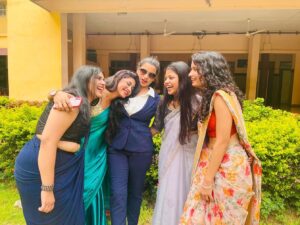 Malavika Satheesan Instagram - I don’t think I would have survived college without my baby girls ❤️✨