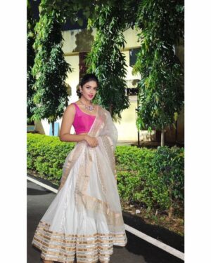 Malavika Satheesan Instagram - Navratri 2k22 

#navratri