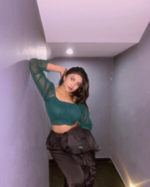 Malavika Satheesan Instagram - Lalalala