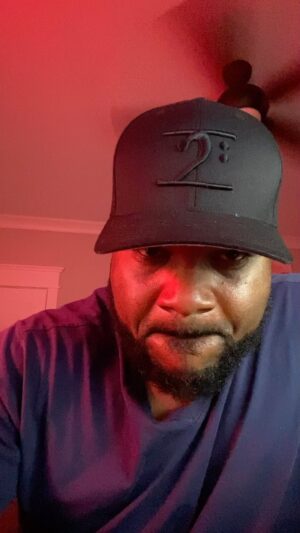 Malcolm-Jamal Warner Instagram - “Hiding In Plain View” available on all major music streaming platforms Tuesday 9.27.22. My dad’s birthday. He set me up, firstly by naming me Malcolm-Jamal, after Malcolm x and Ahmad Jamal. To a great extent I’m like his project that went right.  This is my 4th as well as my most important album. And that’s my word. #blackfistbeautiful #hidinginplainview #poetry #spokenword #hiphop #malcolmjamalwarner #malcolmjamalwarnersmileslong #selflove #selfhealing