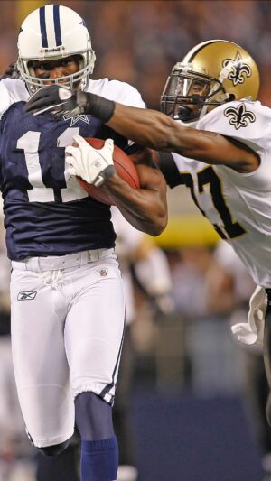 Malcolm Jenkins Instagram - A look back at one of the most memorable #Thanksgiving game Saints plays - by Saints Legend @MalcolmJenkins 👋

📺: Sunday at Falcons (Noon CT on FOX)