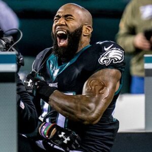 Malcolm Jenkins Instagram - Defense wins championships...agree? 

#ChampionMindset #PrepareToWin #LifeStrategies #gritmindset #resiliencerocks #tenacitywins #riseaboveobstacles #growthovergoals #levelupdaily #failforward #turnchallengesintoopportunities #continualimprovement #incrementalprogress #analyzeadaptimprove #focusdisciplineexecute #outstrategizeoutperform #skillmastery #competitiveedge #championpsychology #winningphilosophy #booksforwinners #trainingfortriumph #winningisahabit #blackexcellence #blackexcellence #blackboysread #supportblackauthors #blackmenwinning #blacknflplayers