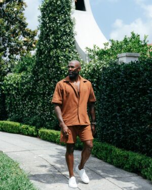 Malcolm Jenkins Instagram - This one is for the kings ! 🤴🏾🤴🏾🤴🏾
@damari.us 
Damari.us 
👆🏾👆🏾👆🏾