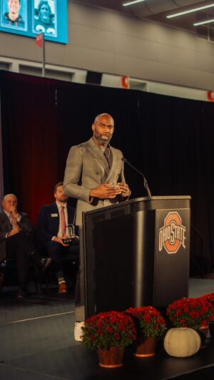 Malcolm Jenkins Instagram - Truly honored to be inducted into the OSU Athletics Hall Of Fame! 

I’m just grateful 🙏🏾

@theohiostateuniversity @ohiostatefb 

🎥 @bybueze 

#malcolmjenkins #whatwinnerswonttellyou  #ohiostatefootball #columbusohio #ohiostatebuckeyes #ohiostate #buckeyes #ohiostatehalloffame #osufootball #collegefootball #gobucks