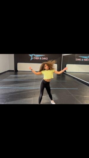 Maleaha Winfrey Instagram - Rockstar ⭐️ @academybcd  #dancer #kiddancers #talentedkids #youthtalentconnection #hollywoodkids