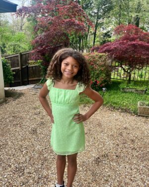 Maleaha Winfrey Instagram - Maleaha had an amazing day on set today with her set family!! #setlife #actress #industrykids #blessed #talentedkids #mixeskids