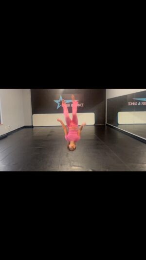 Maleaha Winfrey Instagram - Just Keep Moving!! 💗 @academybcd @carlosdebarros513  #keepmoving #dancer #tumbling #dance #industrykids #hollywoodkids #mixedkids #youthtalentconnection #superstarkids