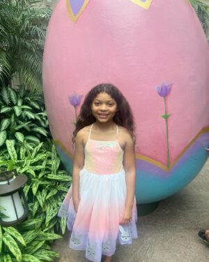 Maleaha Winfrey Instagram - Happy Easter Everyone 🐰🐰🐰 #happyeaster #gaylordpalms #easterbunny