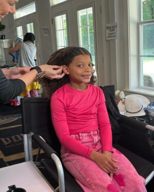 Maleaha Winfrey Instagram - Congrats to Maleaha for booking an exciting shoot for a  sporting goods company!! Thanks to her amazing agent @darcietalentagent @eriskids 🎬 #actor #model #modelkids #industrykids #blessed #sports #hollywoodkids #youthtalentconnection #eris #eristalentagency