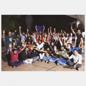 Malhar Thakar Instagram - From lights, camera, action to a fantastic wrap! ❤️🎉 A remarkable collaboration, filled with laughter, tears, and countless memories. Thank you to everyone who made this film special! 🎬✨

#FilmWrap #SeeyouinCinemas
.
.
 @rahul_bhole11 @kanojiavinit @malhar028 @yuktiranderia @vandanapathak26 @jariwalladarshan @archan.trivedi @vedishjhaveri8 @iampremgadhavi @iamallokrthakar