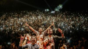Malhar Thakar Instagram - What an evening ♥️
Thank you for the love…
Grateful !

Photograph by: @karangurjarfilms
@thedepthsoffield_