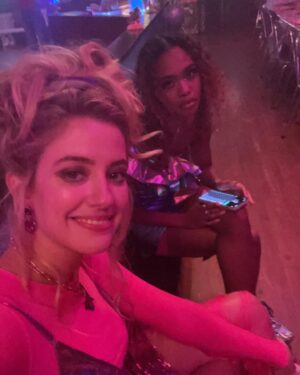 Mallory Bechtel Instagram - My tribute to Farelly ahead of finale night. Plz save me @zariazariazaria 
@prettylittleliars @streamonmax