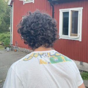 Malte Gårdinger Instagram - What friends are for❤️

What fits me the most: shaved face, the mustaaash or 
that kiwi fluff of facialhair ? 
(I’ll take my answers in the commentsss)