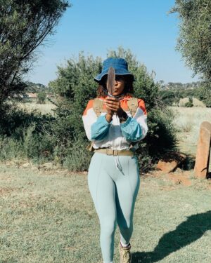 Mamarumo Marokane Instagram - A birdy doing birdy things🍃