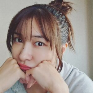 Mami Yamasaki Instagram - ☀️😵💦

#朝から暑いですね #熱中症に気をつけて #あざとい自撮りをお許し下さい🙇‍♀️ #山崎真実