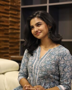 Mamitha Baiju Instagram - 🩵✨
.
Styled by @styyledbyjoe @joe_elize_joy
Muah @amal_ajithkumar 
Photography @mg_photography06 @naveenphotography80 
Outfit @byhand.in