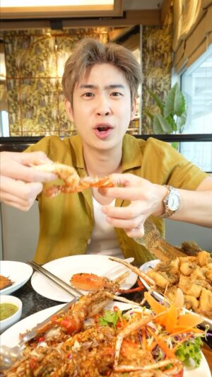 Manapat Techakumphu Instagram - ซัมเมอร์นี้ไม่ต้องไปถึงทะเล ก็อร่อยกับอาหารทะเลสดๆ ได้
📍ศูนย์การค้าเซ็นทรัลทั่วประเทศ

#สดเกินต้าน #อร่อยเกินต้าน