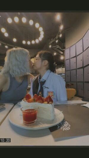 Manaswee Krittanookul Instagram - Happy birthday sweetheart 🩷🩷
Mommy loves you