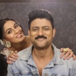 Manav Gohil Instagram - I just hope he doesn't stop making reels with me after this 🤣😂🤣😂
(WAIT FOR HIS REACTION)

#prank #prankvideo #prankvideos #pranks #funnyvideos #waitforit #funny #viralreels #viralvideos #viral #trending #trendingnow #manavgohil #behindthescenes #bts #onset #dabangii #Kasturi #hemanichawla #dabangiimulgiiaayireaayionsonytv #dabangigang #dabangii #sonyentertainmenttelevision #sonytv