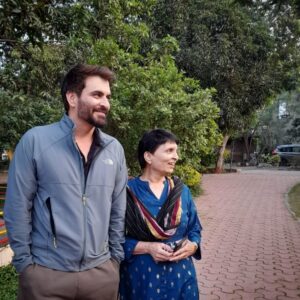 Manav Kaul Instagram - माँ ♥️