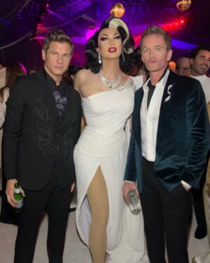 Manila Luzon Instagram - The beautiful people were out last night at the @ejaf Oscar Party helping raise nearly $11 million for AIDS research 🤍 #EJAFOscars