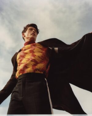 Manny Jacinto Instagram - Thank you @flauntmagazine for having me and again to this incredible team:

Photographed by @JonnyMarlow
Styled by @ashleypweston featuring @Dior Men
Groomer: @SoniaLeeArtistry
Barber: @NobleChloe_J
Flaunt Film by @YongWKim
Written by @HannahBhuiya
Editor: @muihai 
#FlauntMagazine #TheGiftIssue