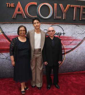 Manny Jacinto Instagram - 😊✨❤️

@officialacolyte 

Styled by @ilariaurbinati 
Grooming by @kimberlybragalone 
Haircut by @noblechloe_j