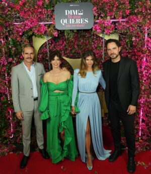 Manolo Cardona Instagram - Acá algunas fotos de la premier de #dimeloquequieresvix 
Una película exclusiva de @vix producida por @1111films 

No se la pierdan a partir de mañana por @vix 

@unlunar @daltonyco @angiecepeda @diegotorresmusica @sofffiaaa1 @juanchocardonam @brunoascenzo @luisenrique.carrion 

Gracias a @zegnaofficial