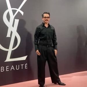 Manolo Caro Instagram - Que buena noche, felicidades @yslbeauty !!! @antonio_abeledo @jcarlosmauri @andresgarlujan #yslbeauty @dypcomunicacion