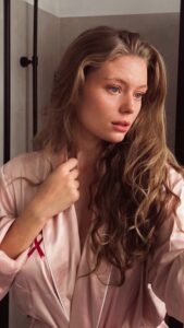Manon Schraen Top 100 Instagram Photos and Posts