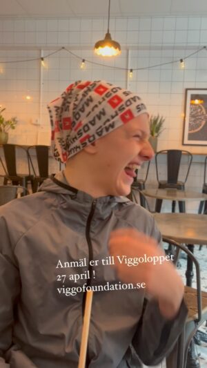 Måns Möller Instagram - Idag tog vi en löptur med @gab.b123 o @rainmanen ! 15 km sakta lunk ! Strax gym med @eappelquist 👍🏿💯🙌. Anmäl era barn till Viggoloppet. Gratis o folkfest på viggofoundation.se tack vare era bidrag ♥️