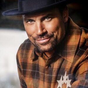 Manu Bennett Instagram - Maori Cowboy. Photography: @bramheimensfotografie #amire @amire_fashion @hollywood_masters Netherlands 2024