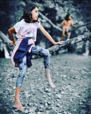 Manu Bennett Instagram - The thoughts of our children are extensions of our own imagination. #mokoiabennett #paniabennett