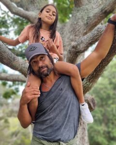 Manu Bennett Instagram - #paniabennett