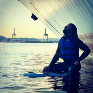 Manu Bennett Instagram - When your on jet surfboard you can just pull up under a giant ship then surf off again. @radinnofficial