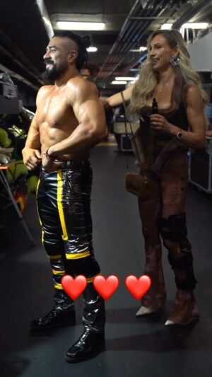 Manuel Alfonso Andrade Oropeza Instagram - @charlottewwe had to make sure @andradealmas was all ready for his big return at #RoyalRumble ☺️