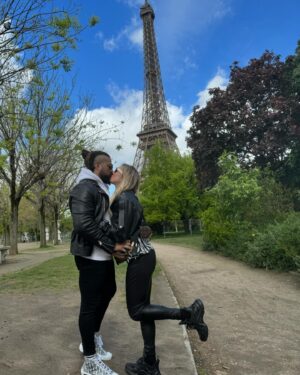 Manuel Alfonso Andrade Oropeza Instagram - ❤️🇫🇷🍾👸🏼