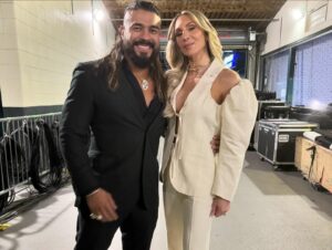 Manuel Alfonso Andrade Oropeza Instagram - Wretlemania weekend!! Los duros y las Reynas